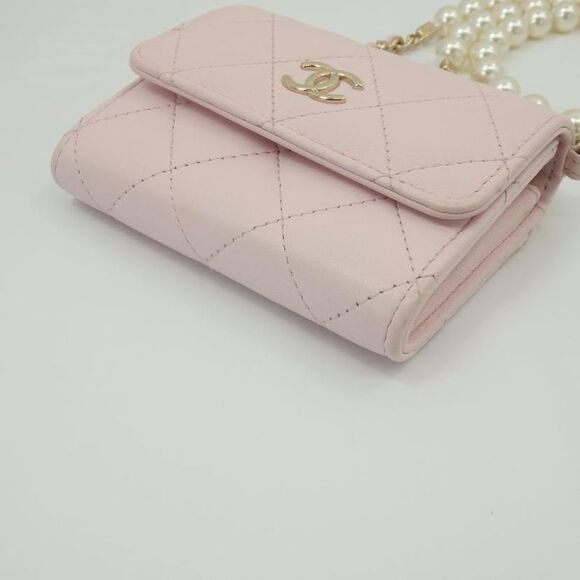 Chanel Mini Matelasse Pearl Chain Wallet - Picture 5 of 10